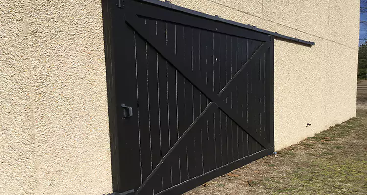 Sliding Barn Door Stuck Maintenance in Oviedo, FL